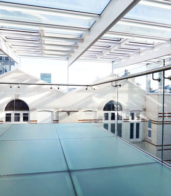 Roof & Floor Glass Interior